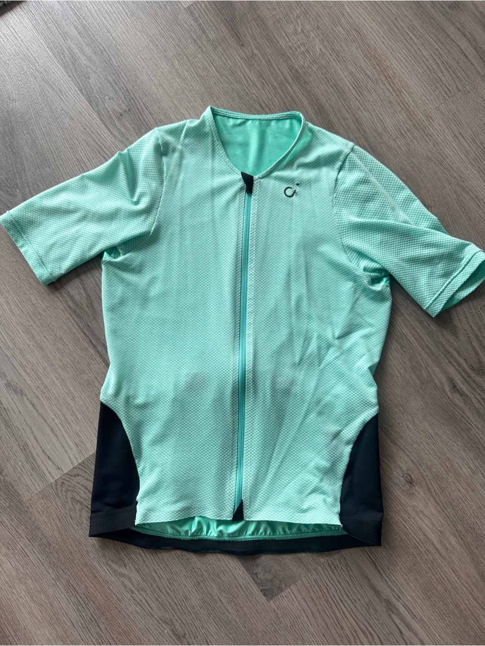 Velocio Women’s CONCEPT Radiator Jersey